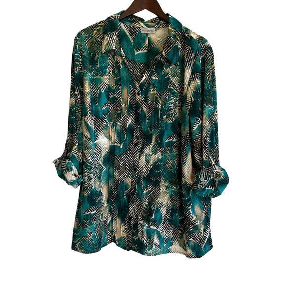 Catherines Womens Abstract Button Up Top Size 3X Artsy Stretch Pintucks - Picture 1 of 8